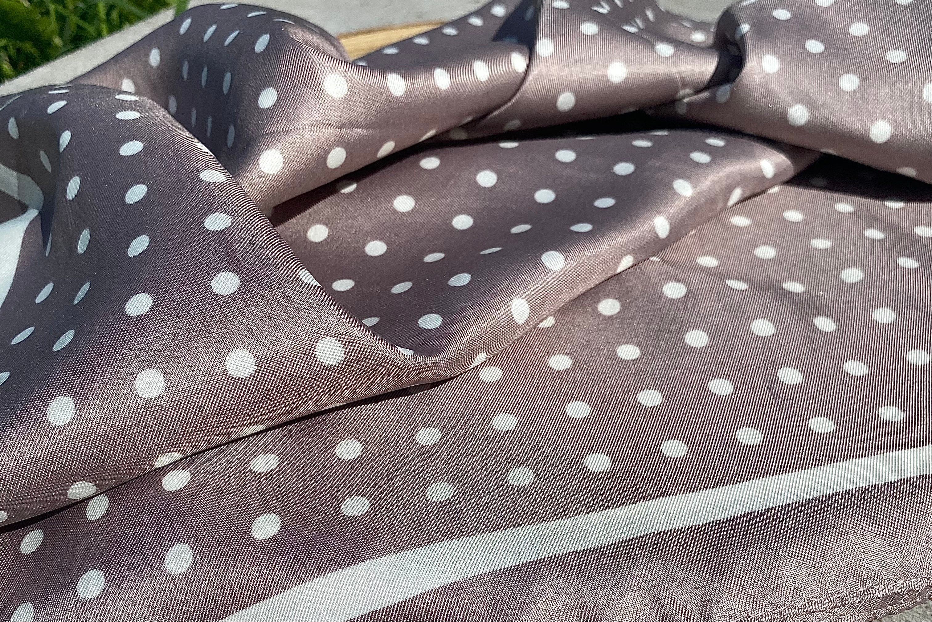 Foulard pois